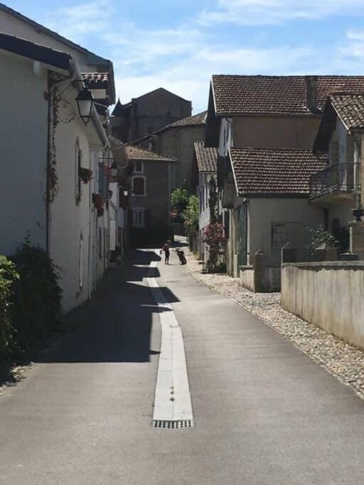 Appartement Le Maro Saubusse Exteriör bild